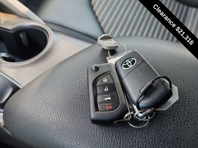 Used 2023 Toyota Camry SE image 42