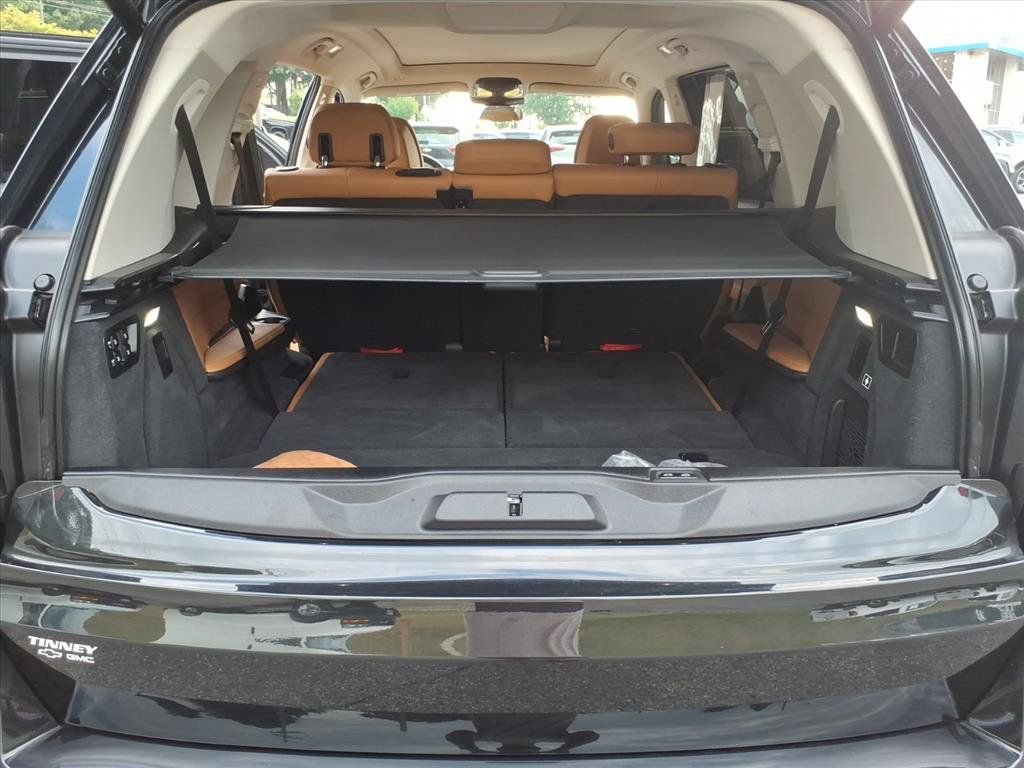 Used 2023 BMW X7 xDrive40i AWD/4WD image 18