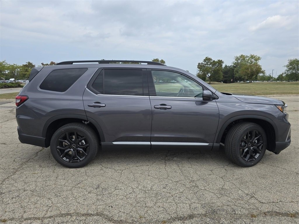 New 2025 Honda Pilot Touring image 20