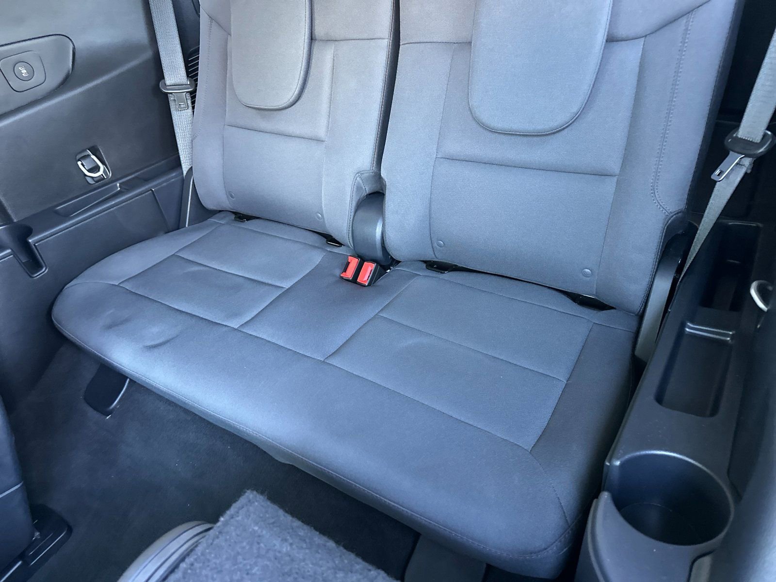 Used 2025 Ford Explorer Active image 14