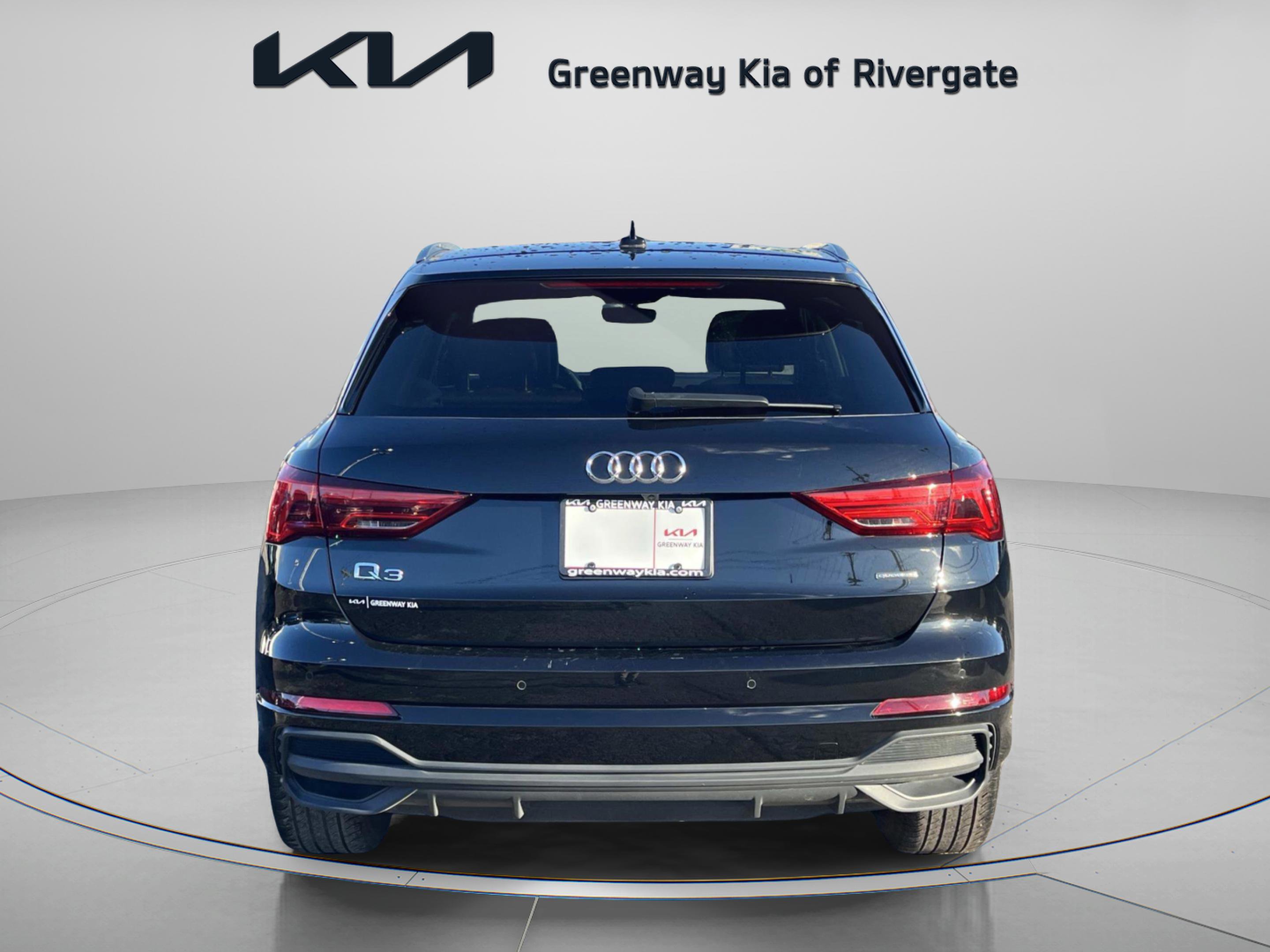 Used 2025 Audi Q3 2.0T Premium image 6