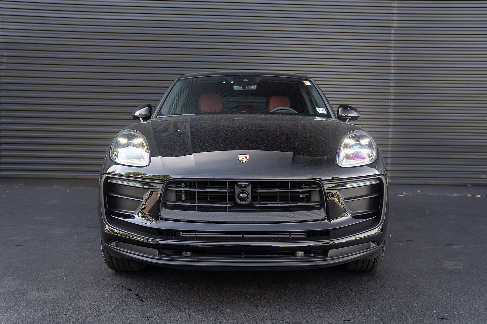 Used 2026 Porsche Macan AWD/4WD image 25