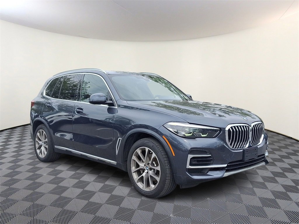 Used 2022 BMW X5 xDrive40i w/ Premium Package