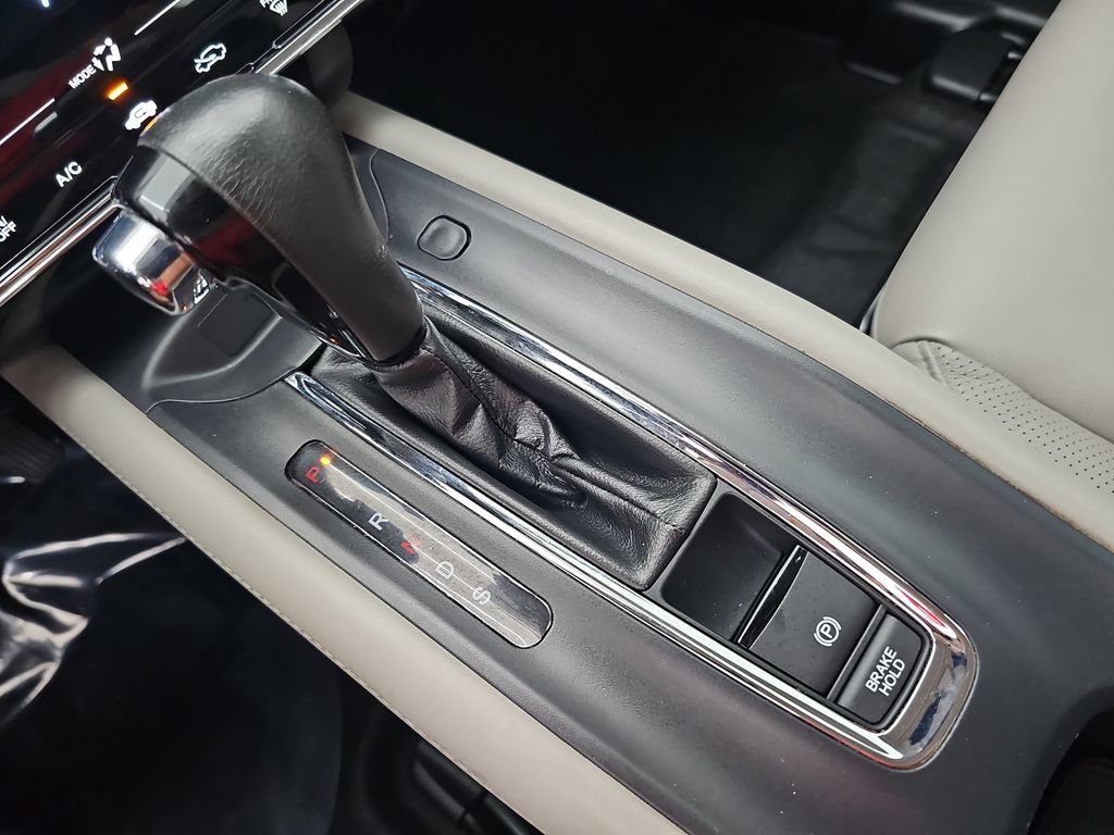 Used 2017 Honda HR-V EX-L image 29