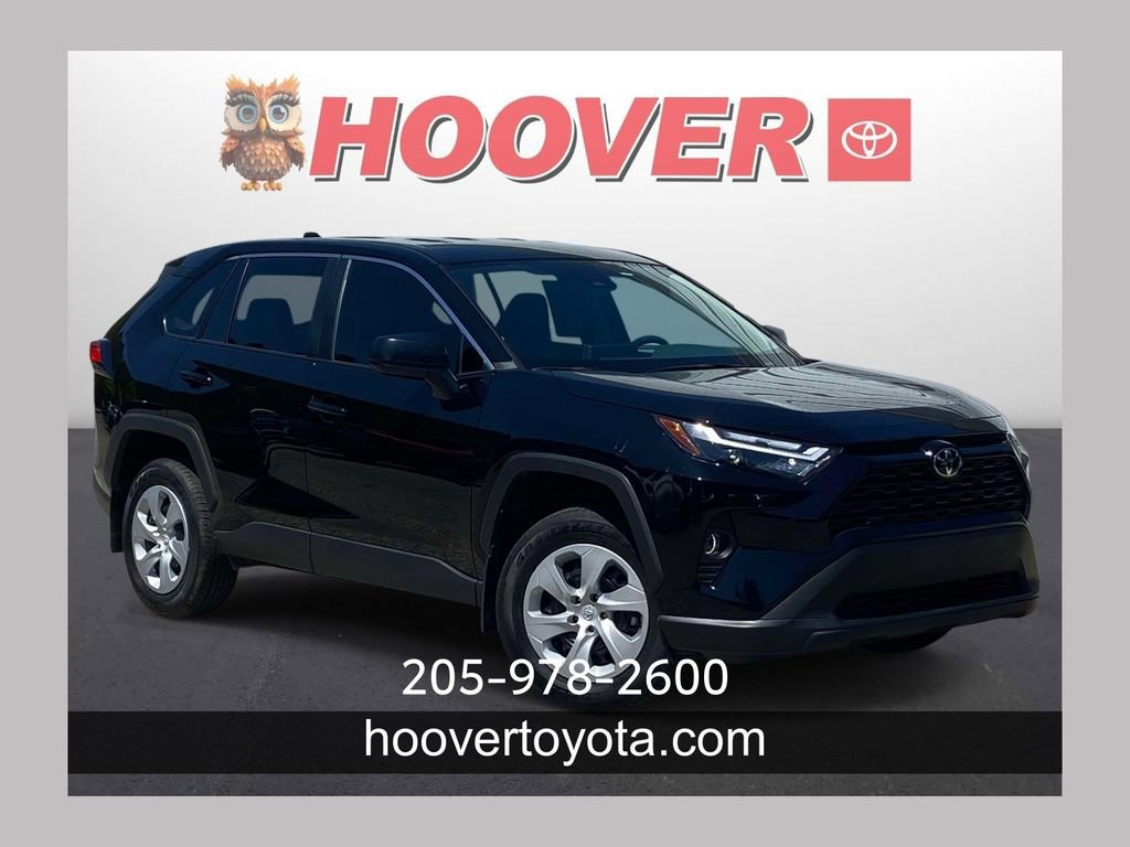 Used 2025 Toyota RAV4 LE FWD image 1