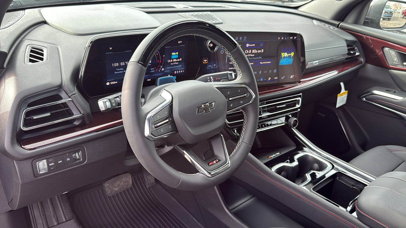 New 2026 Chevrolet Traverse Z71 w/ Enhanced Driving Package image 10