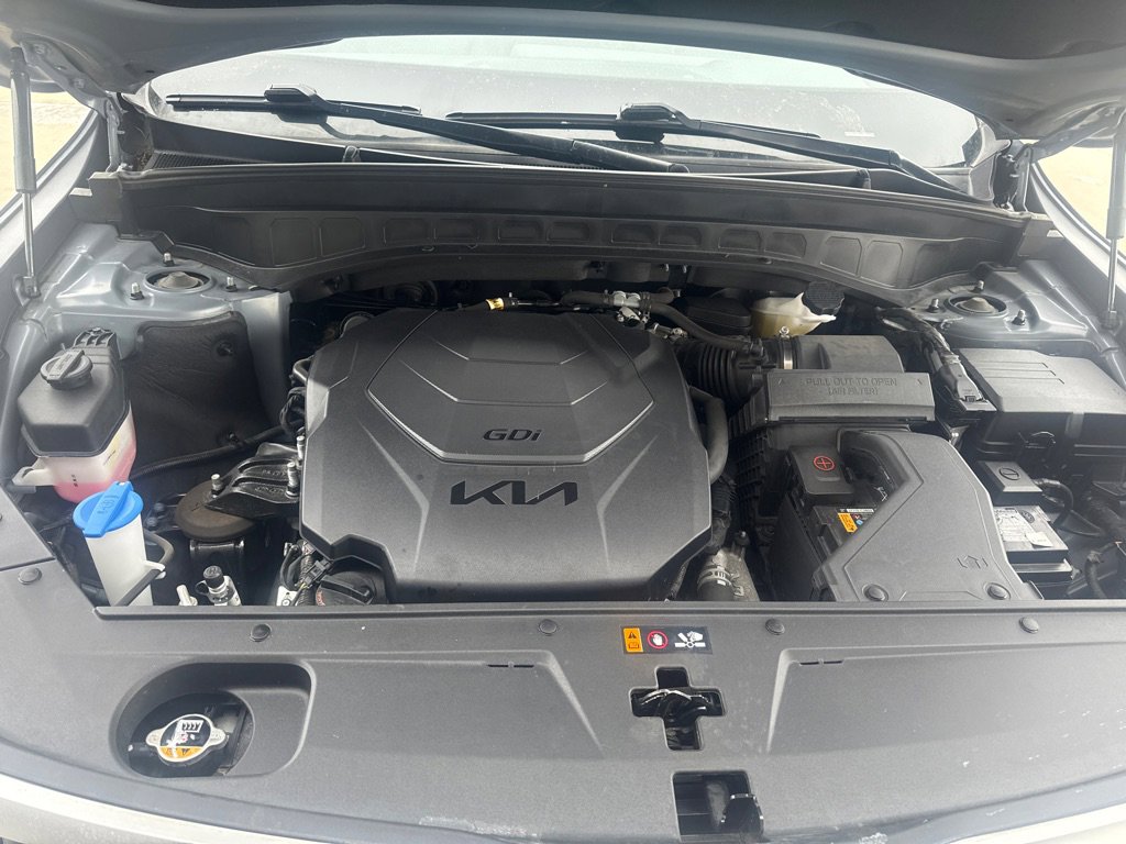 Used 2023 Kia Telluride S image 39