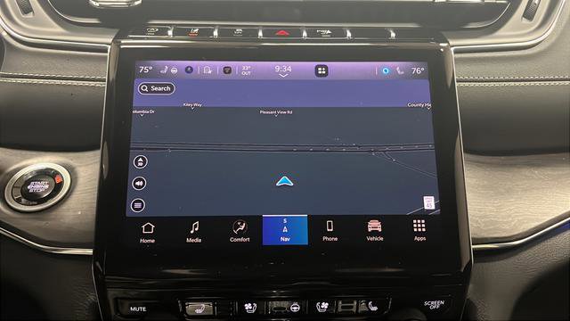 Used 2024 Jeep Grand Cherokee Overland image 13