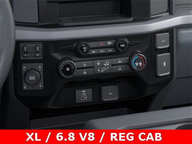 New 2026 Ford F350 XL w/ XL Chrome Package image 15