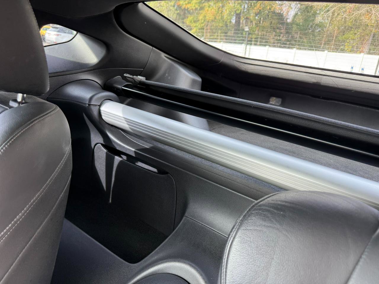 Used 2009 Nissan 370Z Touring image 23