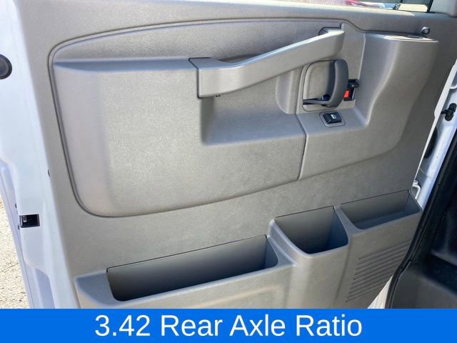Certified 2024 Chevrolet Express 2500 Extended image 12