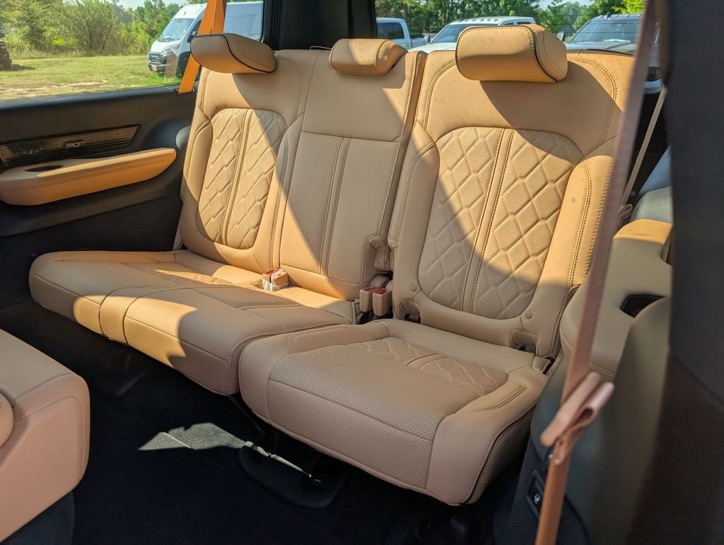 New 2026 Jeep Grand Wagoneer L Summit AWD/4WD image 26