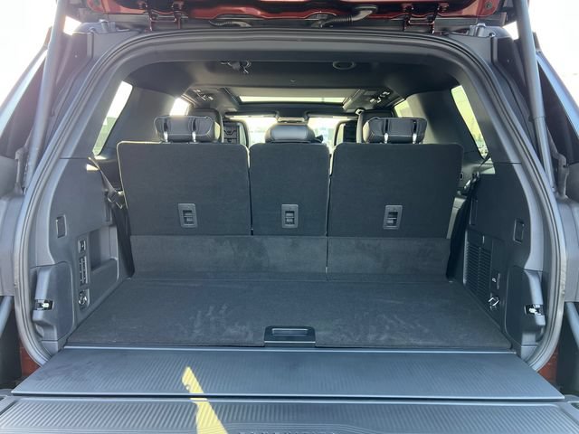 New 2027 Ford Expedition Tremor w/ Driver's Package AWD/4WD image 6