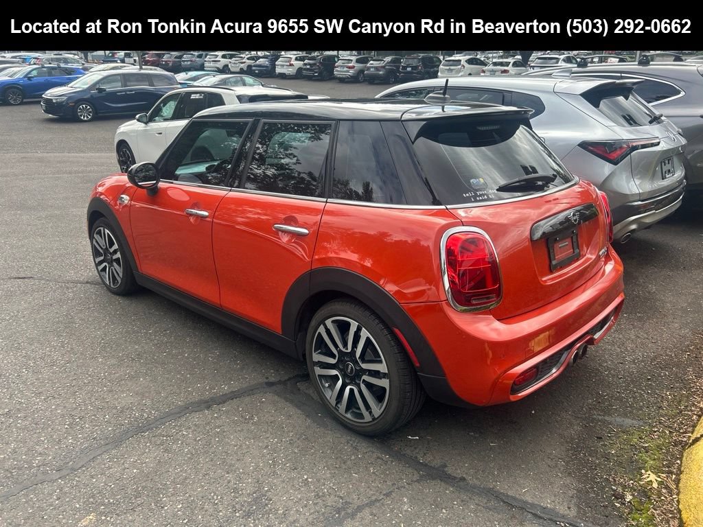 Used 2019 MINI Cooper S w/ Signature Upholstery Package FWD image 6