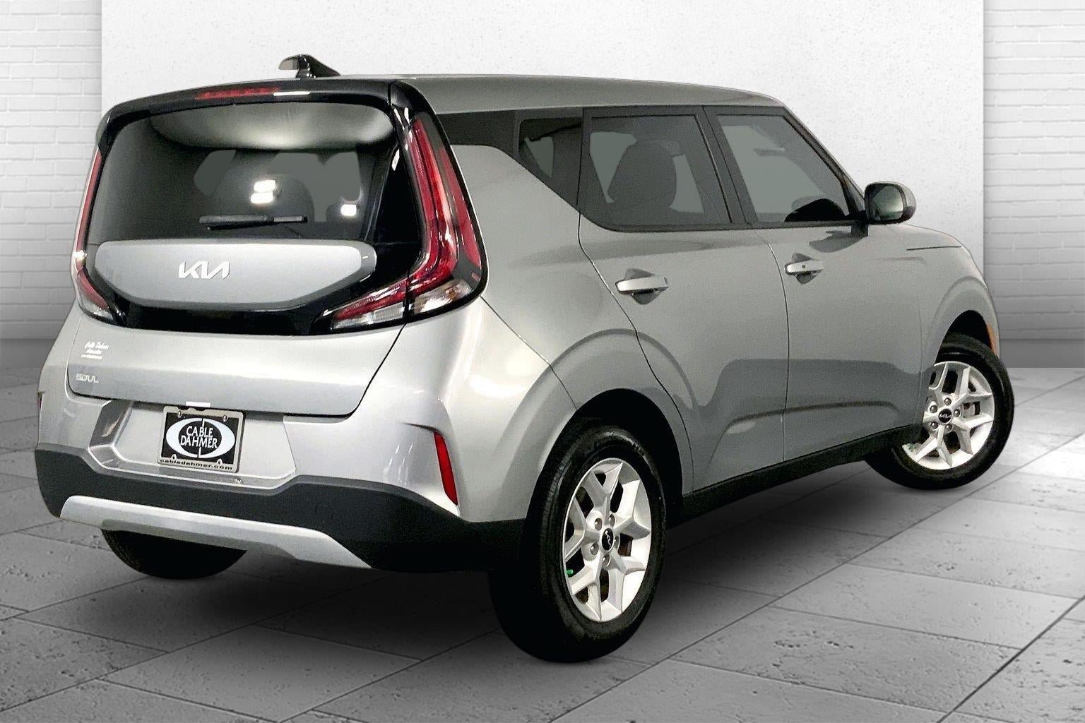 Certified 2024 Kia Soul S FWD image 13