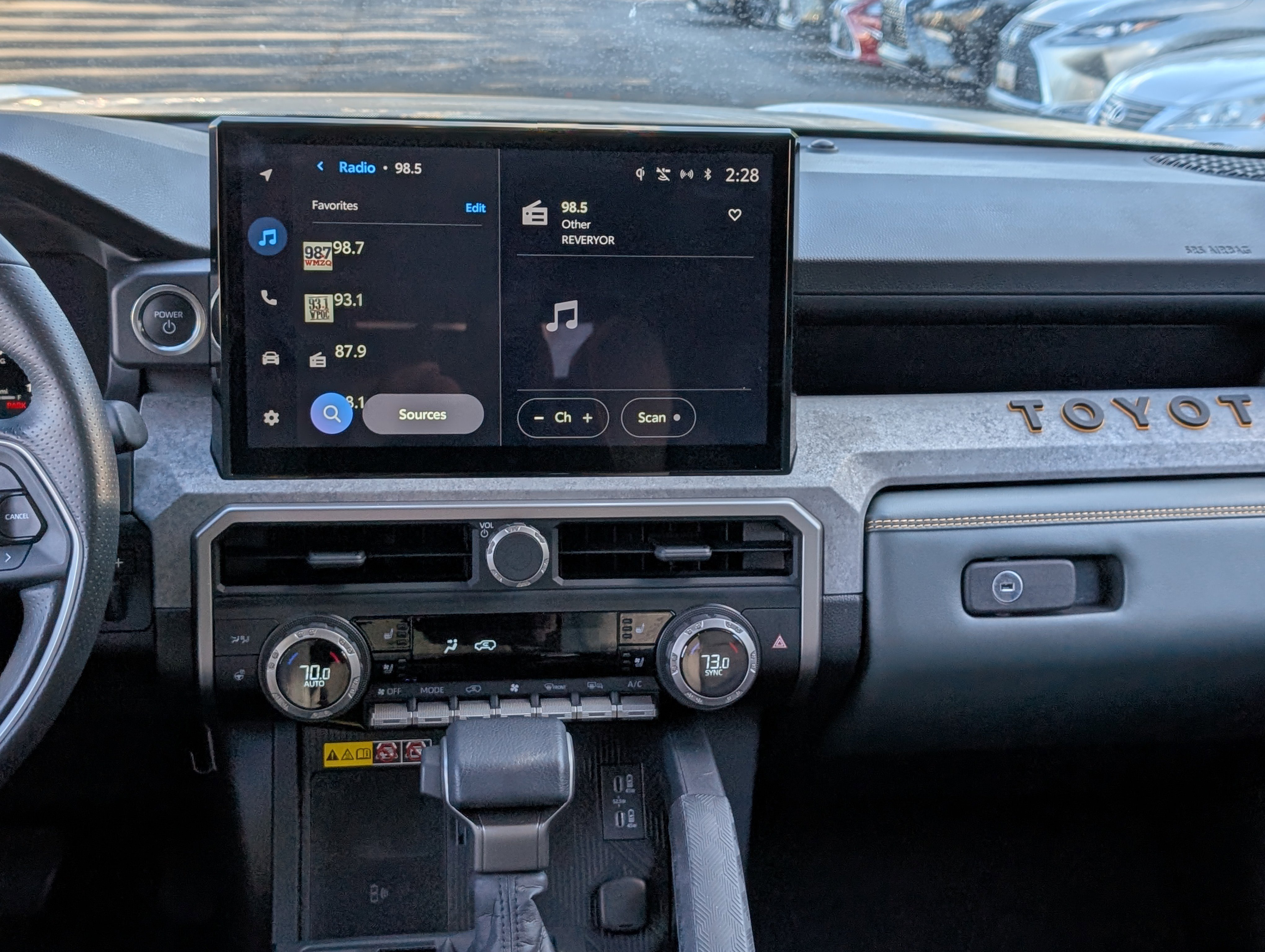 Used 2025 Toyota 4Runner Trailhunter image 18