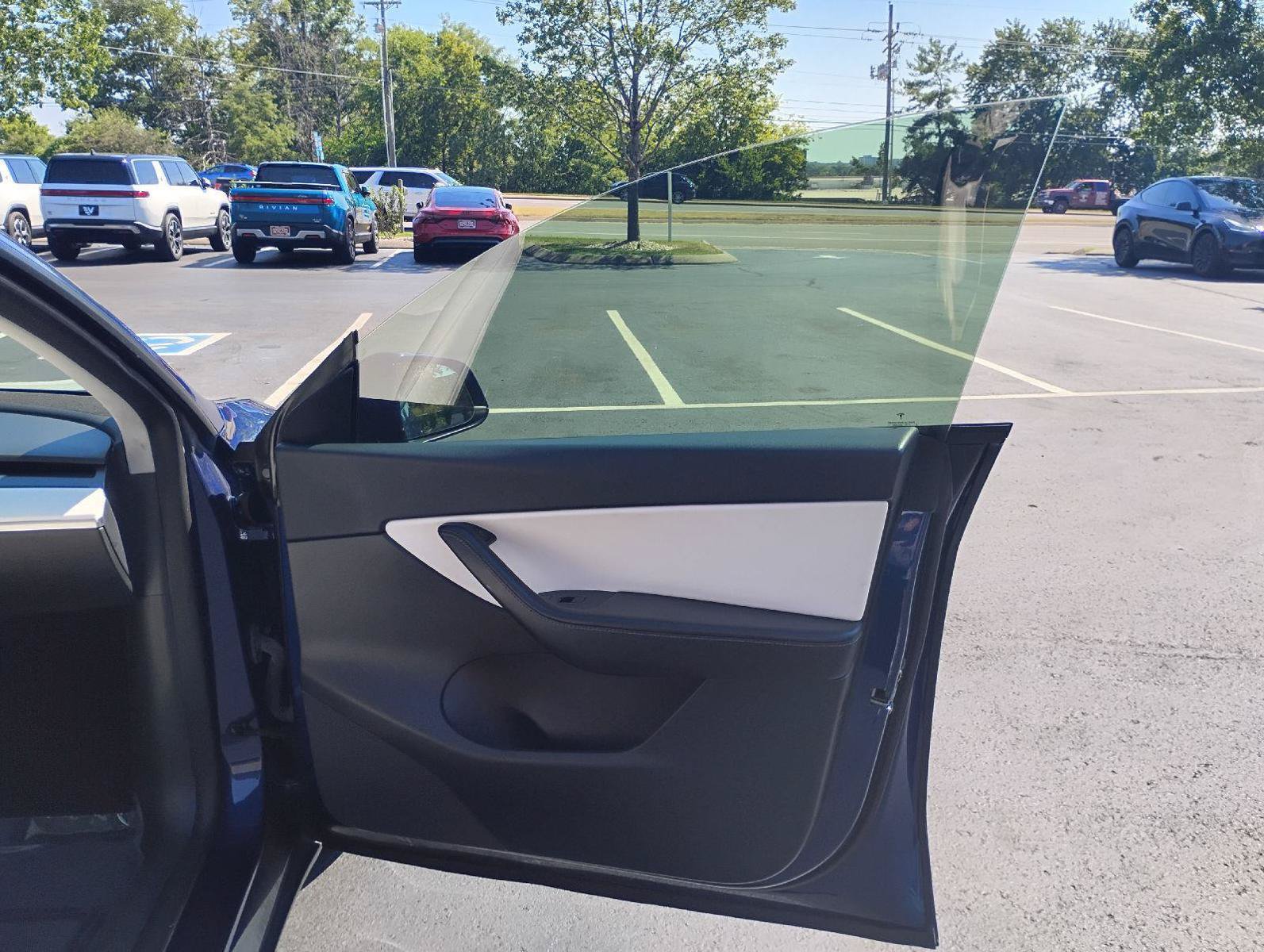 Used 2021 Tesla Model Y Performance AWD/4WD image 18