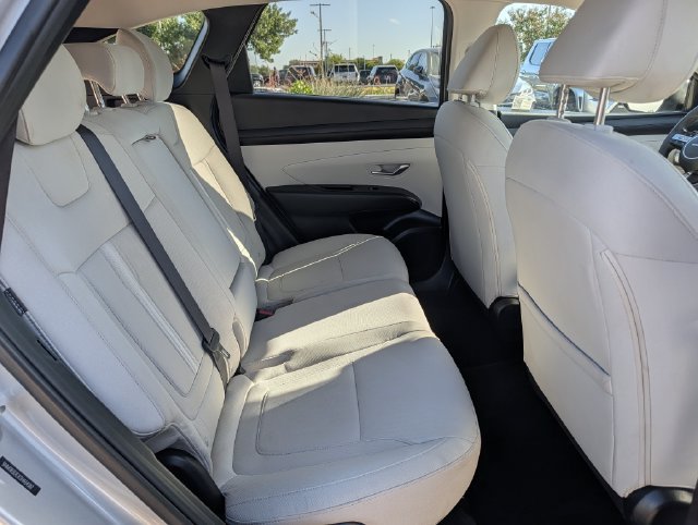 Used 2025 Hyundai Tucson SEL FWD image 29