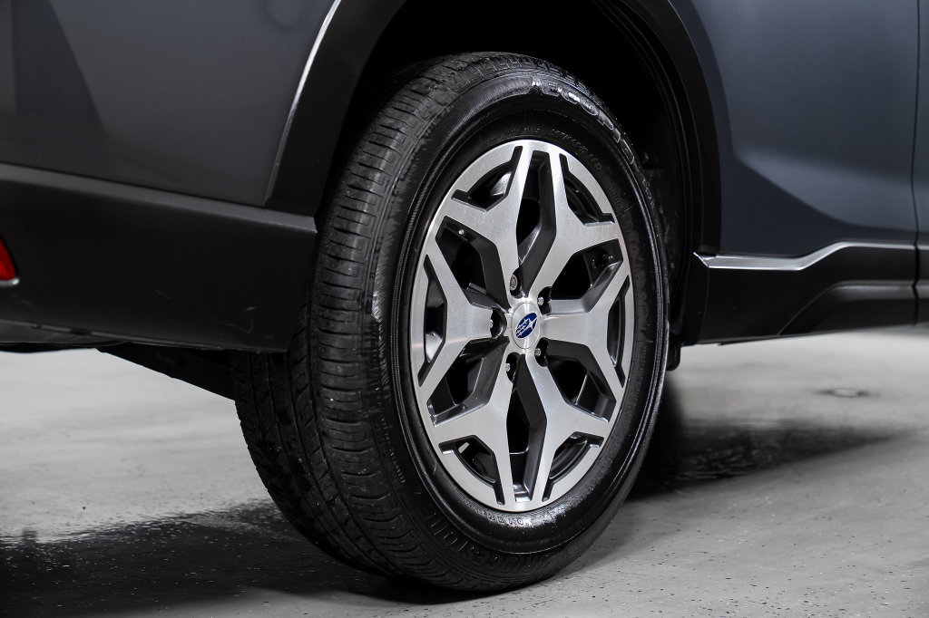 Used 2024 Subaru Forester Premium AWD/4WD image 7