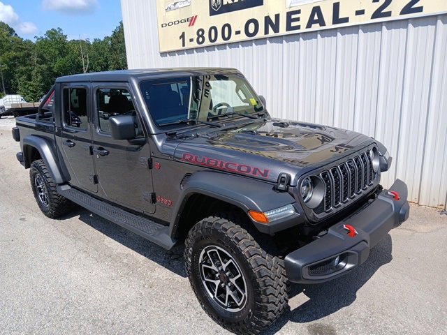 Used 2024 Jeep Gladiator Rubicon w/ Technology Group