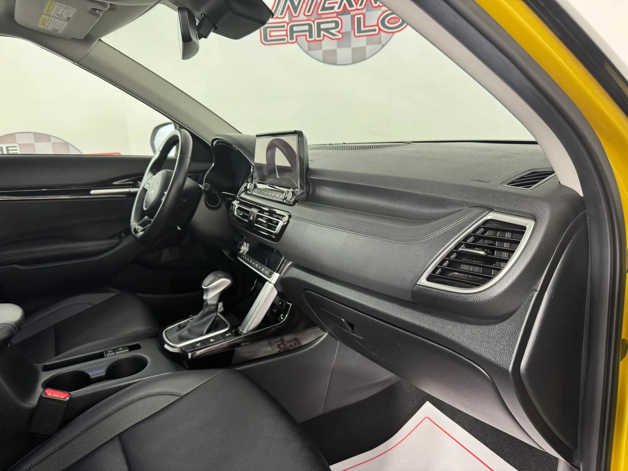 Used 2023 Kia Seltos SX w/ SX Sunroof Package AWD/4WD image 12