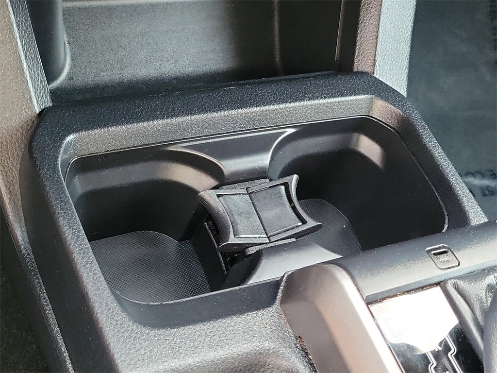 Used 2019 Toyota Tacoma SR5 image 11