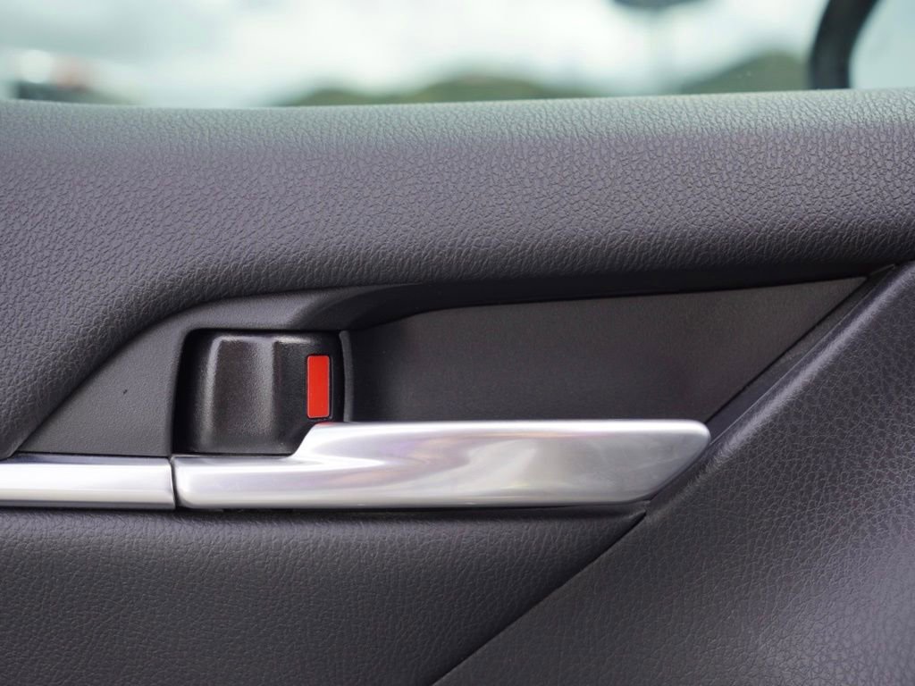 Used 2024 Toyota Camry XSE image 11