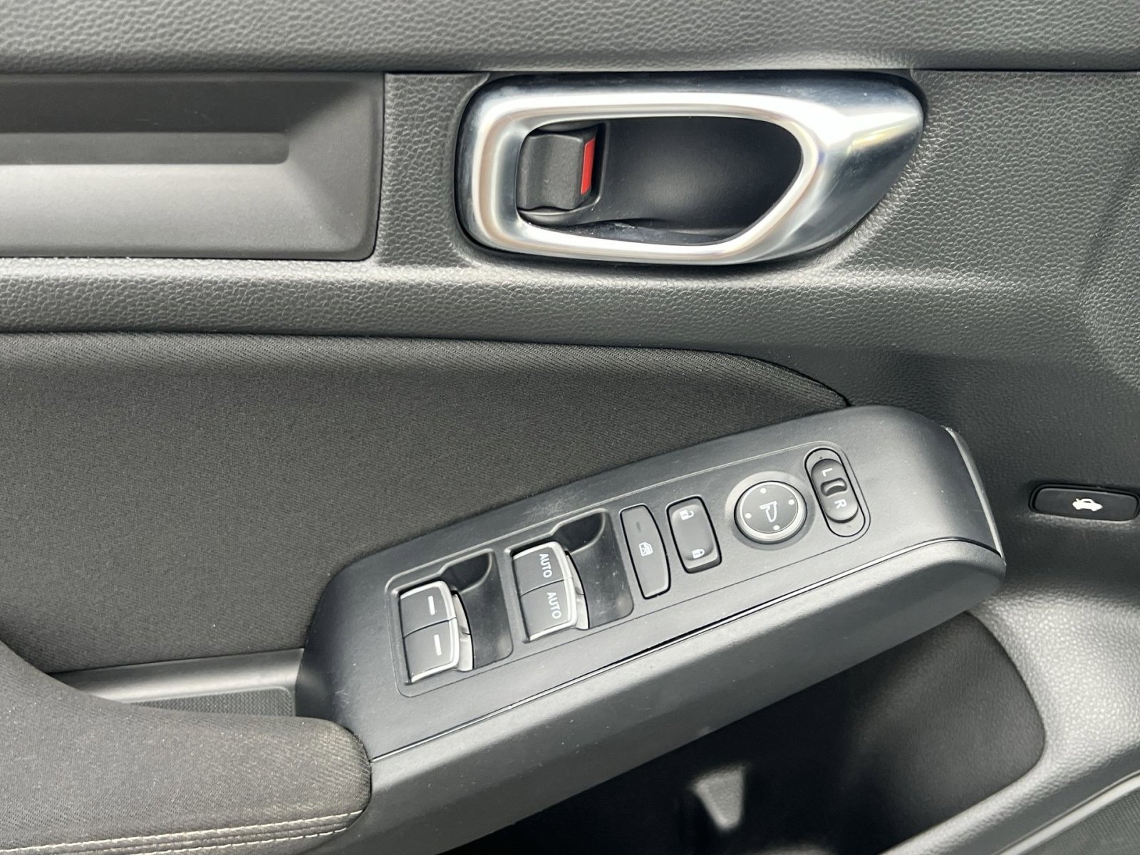 Used 2023 Honda Civic Sport image 13