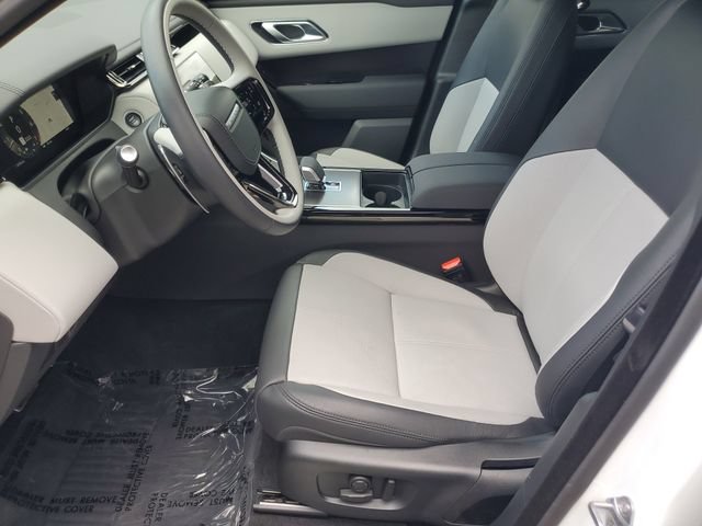 Certified 2026 Land Rover Range Rover Velar Dynamic SE AWD/4WD image 19