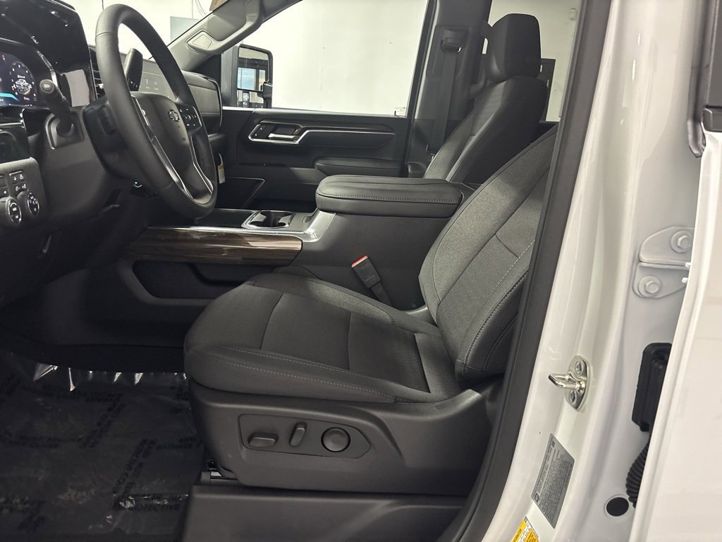 New 2026 Chevrolet Silverado 2500 LT w/ Trail Boss Package image 27