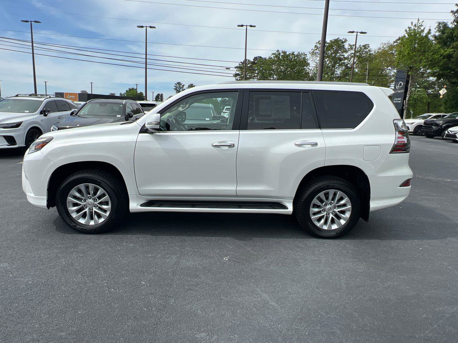 Certified 2022 Lexus GX 460 Premium w/ Premium Package AWD/4WD image 9