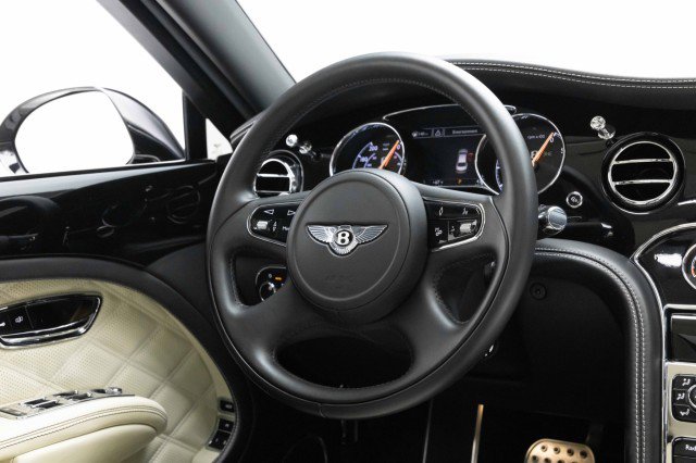 Used 2014 Bentley Mulsanne image 10