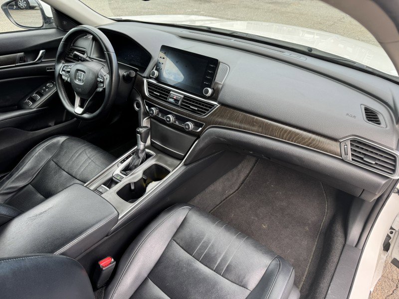 Used 2018 Honda Accord EX-L image 31