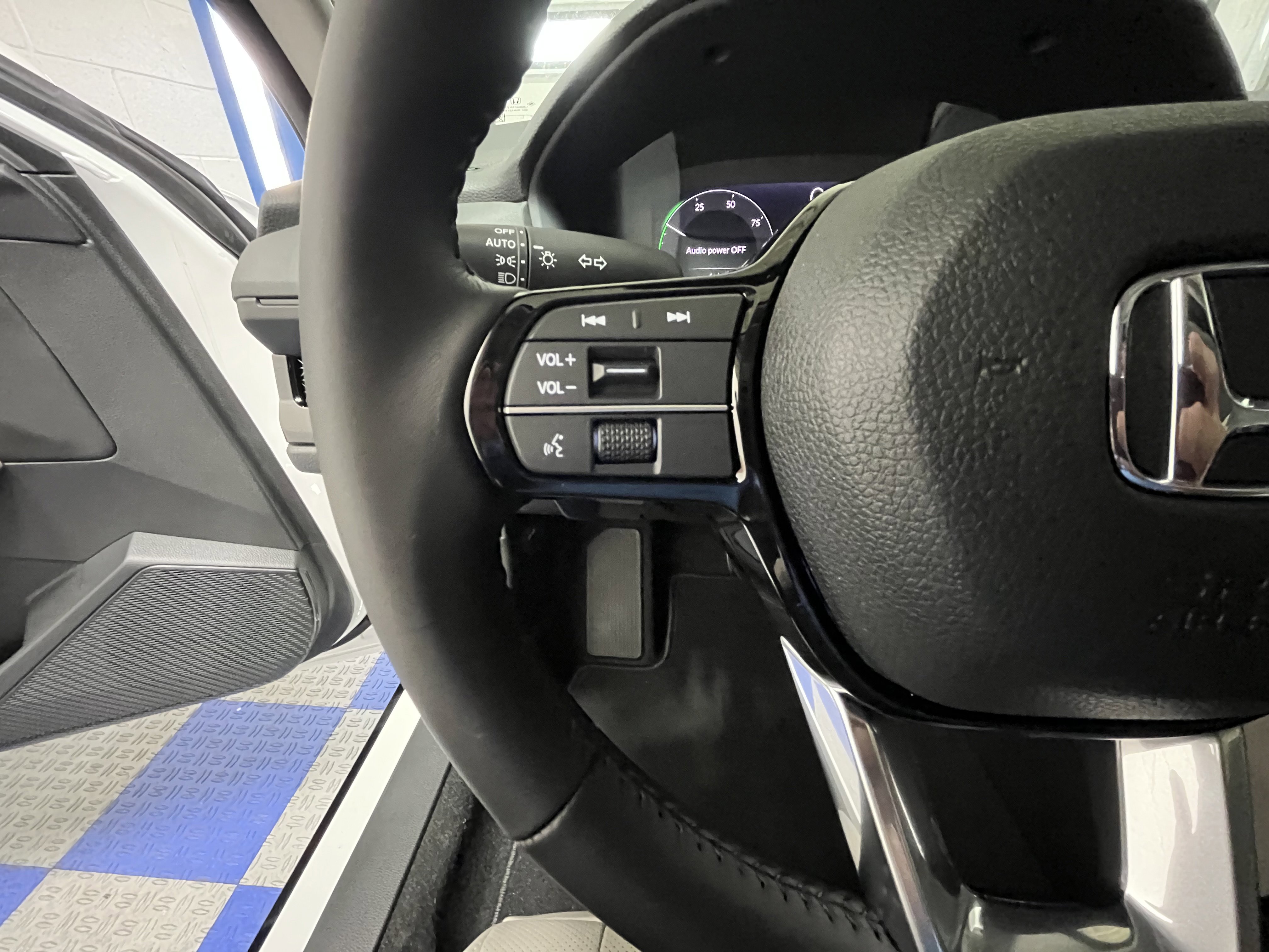 New 2025 Honda Accord Touring image 25