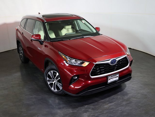 Used 2020 Toyota Highlander XLE image 7