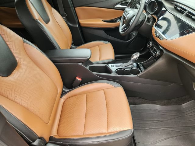 Used 2021 Buick Encore GX Essence AWD/4WD image 13