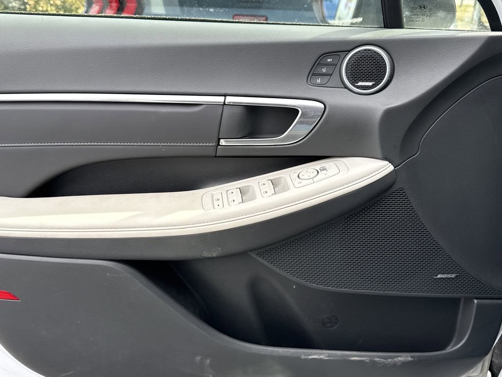 Used 2023 Hyundai Sonata Limited w/ Cargo Package image 25