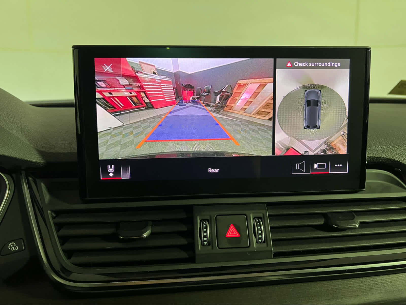 Used 2023 Audi Q5 2.0T Premium Plus w/ Premium Plus Package AWD/4WD image 17