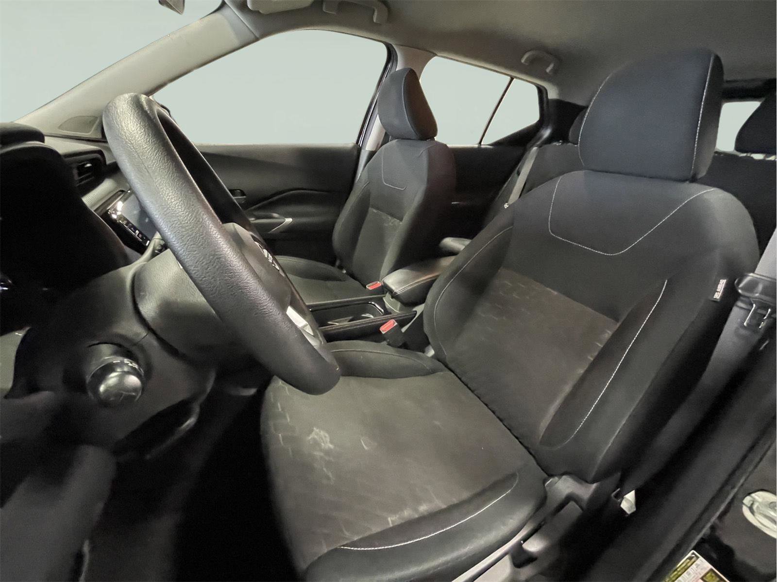 Used 2023 Nissan Kicks SV FWD image 13