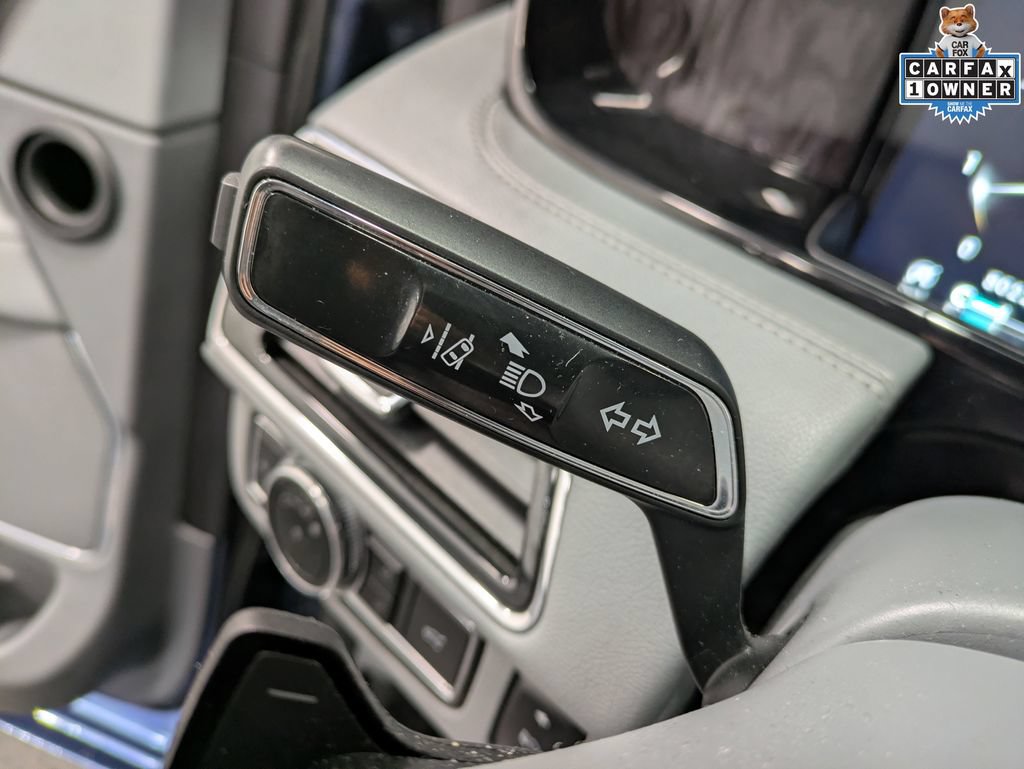 Used 2019 Lincoln Navigator Select w/ Technology Package AWD/4WD image 21