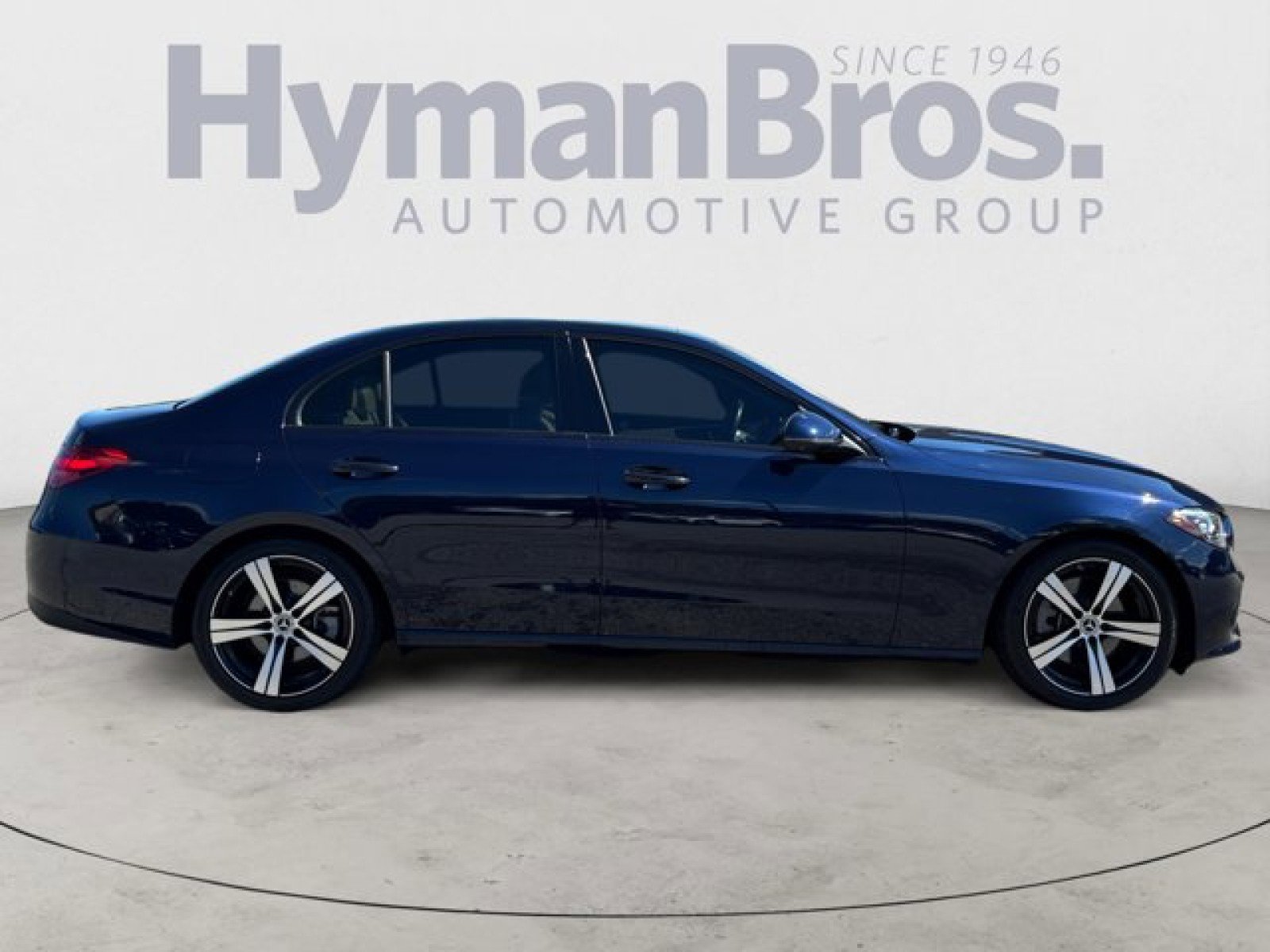 Used 2022 Mercedes-Benz C 300 4MATIC Sedan w/ Exclusive Trim Package image 2