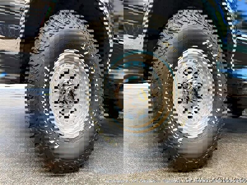 Used 1992 Ford Bronco image 13