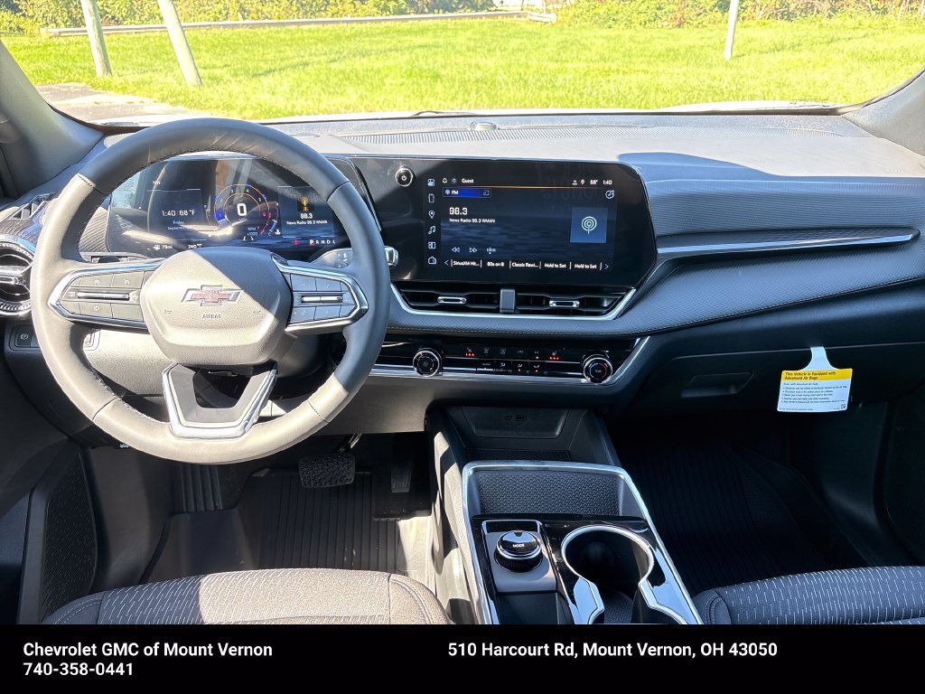 New 2027 Chevrolet Equinox LT w/ Safety and Technology Package AWD/4WD image 16