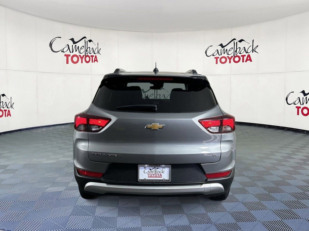 Used 2025 Chevrolet TrailBlazer LT FWD image 6