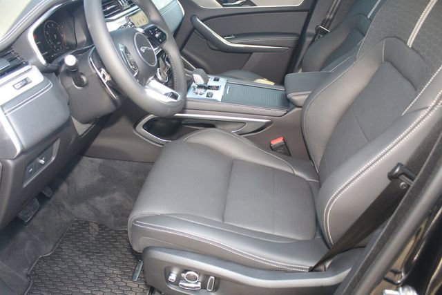 New 2026 Jaguar F-PACE R-Dynamic S image 20