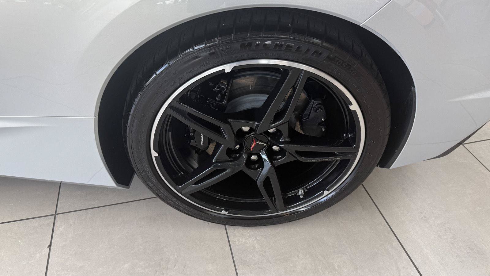 Used 2023 Chevrolet Corvette Stingray Coupe RWD image 16