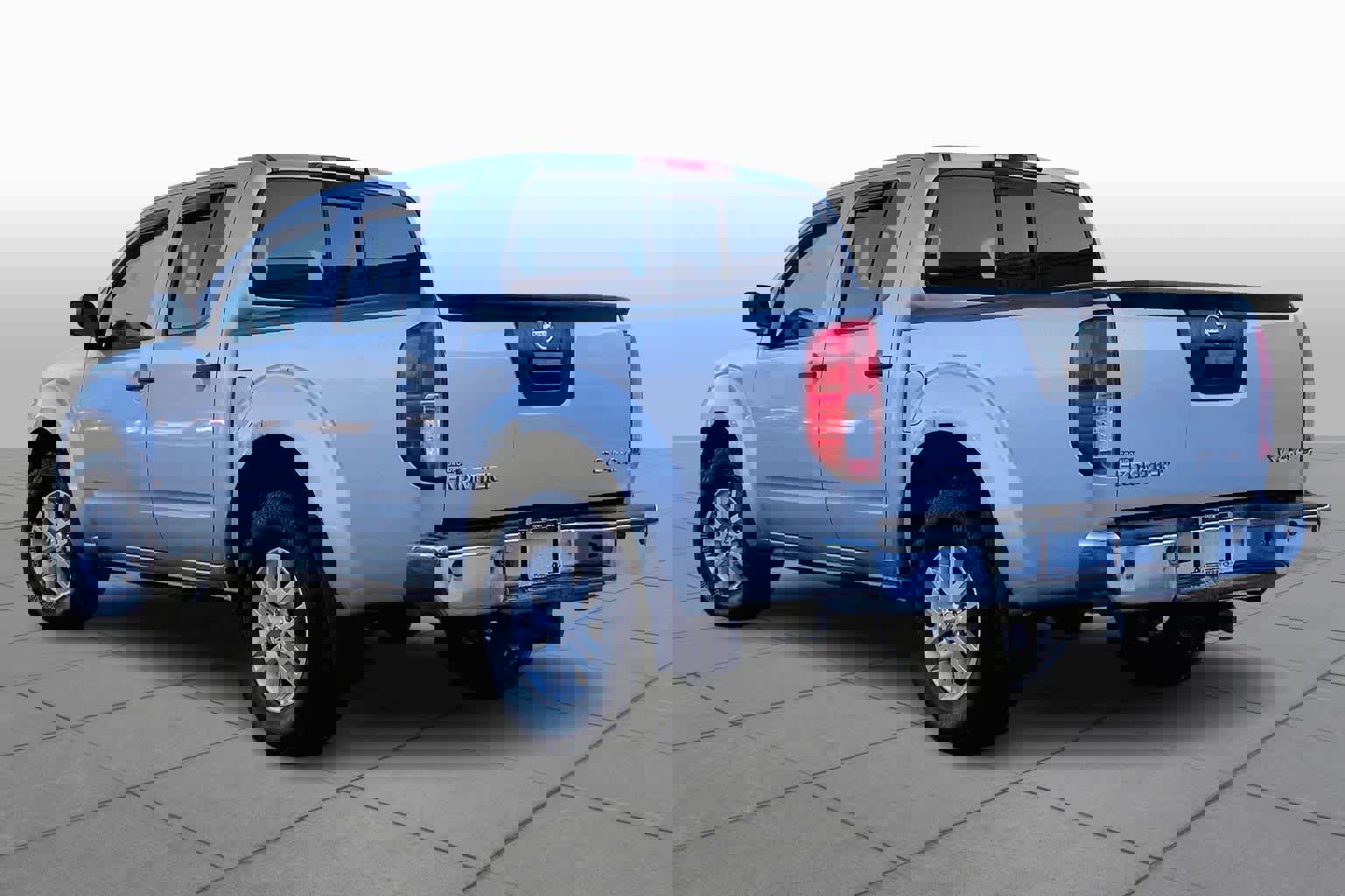 Used 2014 Nissan Frontier SV w/ SV Value Truck Package image 11