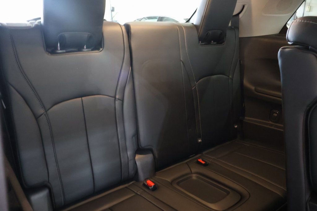 Used 2023 INFINITI QX60 Luxe w/ Vision Package image 14