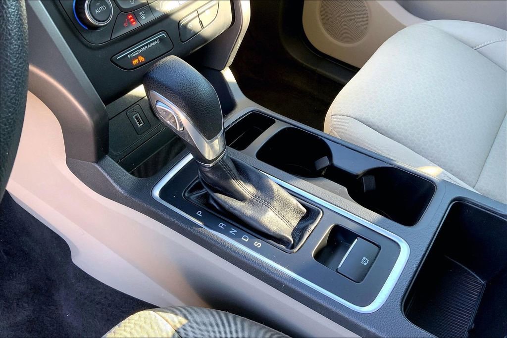 Used 2018 Ford Escape SE image 14