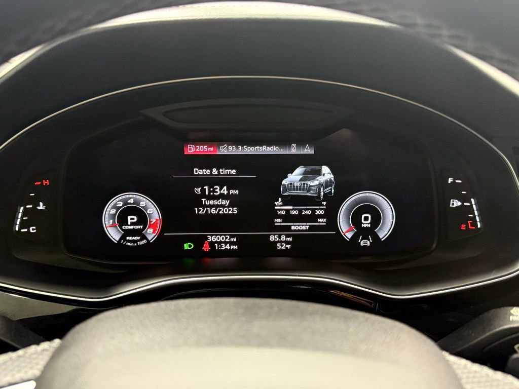 Used 2021 Audi SQ7 Premium Plus w/ Driver Assistance Package image 38